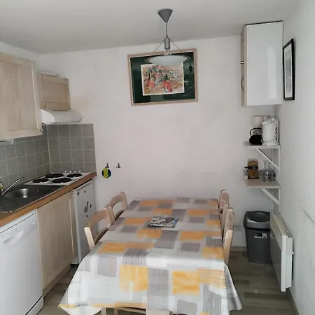 アパート T2 Avec Jolie Vue Sur Les Montagnes