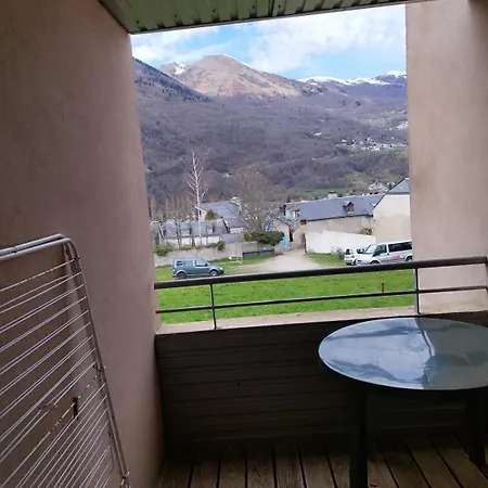 T2 Avec Jolie Vue Sur Les Montagnes アパート